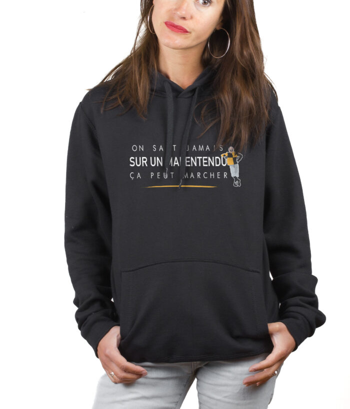 Les Bronzes Sur un malentendu ca peut marcher hoodie Sweat capuche Femme Noir SWFNOI308